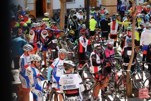 Los corredores en la salida de la pasada edición.