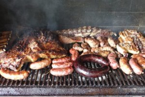 Un asado argentino le vendría bien a la plantilla del Almería.