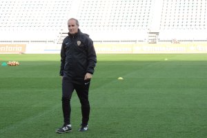 Javi Fernández, en el entrenamiento de este lunes.
