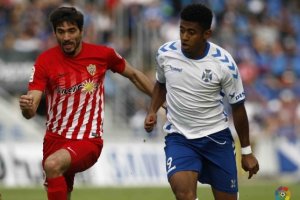 Sereno fue titular en Tenerife pero...