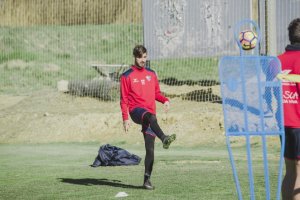 Vadillo en el entrenamiento del Huesca.