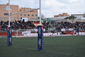 Grada llena de Unio´n Rugby Almeri´a.