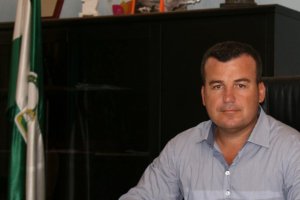 Salvador Hernández, alcalde de Carboneras.