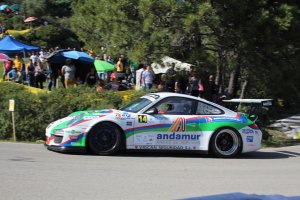 Aznar inicia la nueva temporada con otro triunfo.