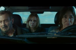 La película está protagonizada por Juan Diego, Nathalie Poza y Lola Dueñas. super 8 distribución