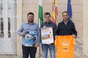 Pedro José Venzal en la presentación de la carrera.