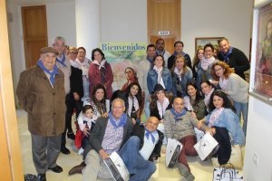 Peregrinos cordobeses a su llegada a la Parroquia Nuestra Señora de Montserrat