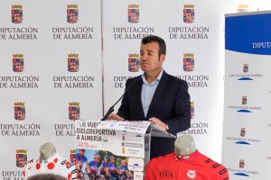 Salvador Hernández, alcalde de Carboneras.