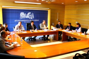 Reunión de la junta de gobierno local en la que se adoptaba este ambicioso acuerdo.