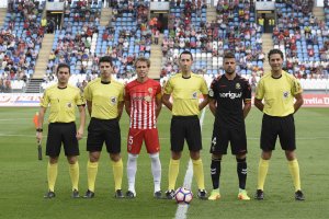 Sagués pitó al Almería en casa ante el Nástic.