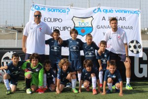 El equipo de la Escuela TAE disfruta en Valencia.