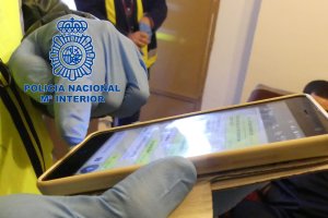 Imagen de la operación llevada a cabo por la Policía Nacional.