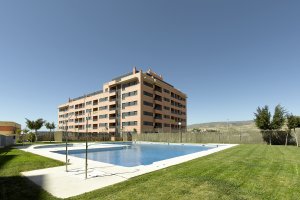 Promoción  de viviendas a la en la capital almeriense que aparece en el portfolio de la nueva campaña del Sareb.