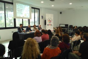 Inauguración de la segunda jornada del encuentro de voluntarios en la Residencia Universitaria Civitas. a.a.