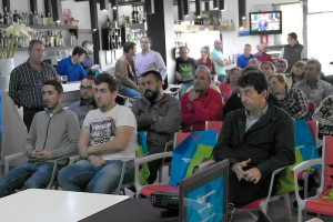 Reunión de Grupo Agroponiente con agricultores murcianos