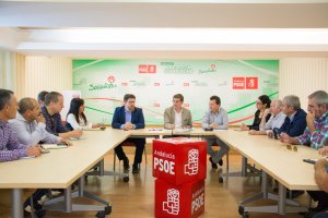 Reunión ayer de Mesa del Agua y PSOE.