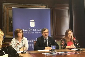 Diputación ha acogido esta mañana una rueda de prensa sobre el proyecto "Vacaciones en paz".