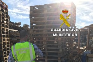 El presunto autor habría sustraído 60 euros en palets.