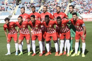 El once del Almería ante el Valladolid.