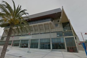 El polideportivo lleva años sin hacer uso de casi la totalidad de su capacidad.