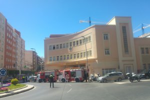 Imágenes de las dotaciones de bomberos actuando