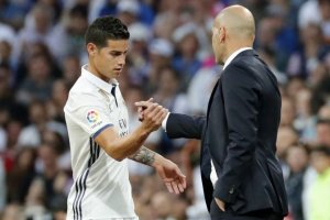 Zidane no habla del futuro de James.