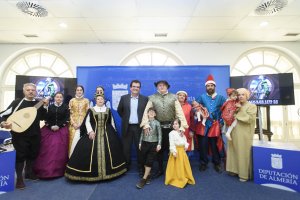 Presentación en el Palacio provincial de la Paz de las Alpujarras.