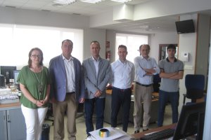 El equipo de Infoagro Exhibition junto con personal de La Voz de Almería y Agricultura 2000.