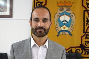 J.L. Amérigo, portavoz del PSOE?de Carboneras, pide la dimisón del alcalde.