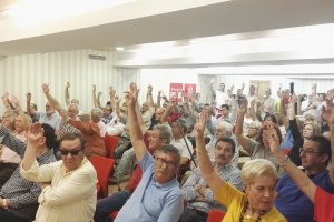 Asamblea del PSOE de la capital, ayer.