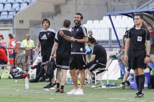 Sergio Martín estuvo en el banquillo del Mirandés.