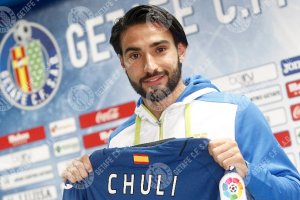 Chuli en su presentación como jugador del Getafe.