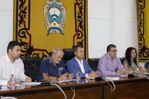Pleno celebrado en Carboneras el viernes pasado.