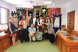 La asociación de Moros y Cristianos ha presentado la fiesta con muchas novedades en esta edición.