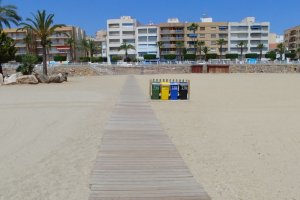 Las playas de Garrucha ya están abiertas al baño.