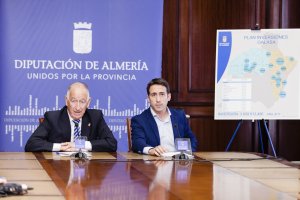 Amat y Liria, durante la presentación ayer de las actuaciones de Galasa.