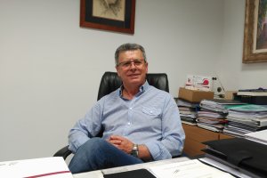 Juan Murcia presidente del Colegio de Aparejadores y Arquitectos Técnicos de Almería.