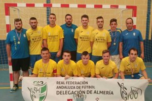 La plantilla del Alhama posando para la historia.