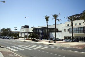 El Hotel Barceló Cabo de Gata es el único que permanece abierto todo el año.