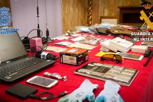 Efectos intervenidos en la Operación Robaudi-Baviera