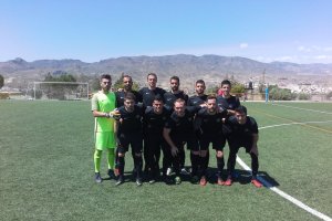 El primer equipo está entrenado por Isra Polo.