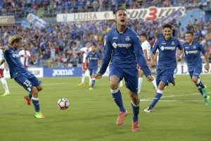 Juan Cala celebra su gol.