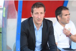 Ramis en el banquillo del Estadio de los Juegos Mediterráneos.