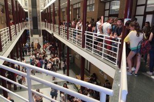 Cientos de alumnos el pasado día 12 en el Aulario II de la UAL.