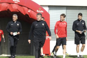 Ángel Férez lleva ocho años en el Almería.