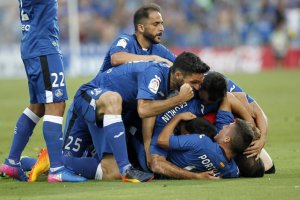 Los jugadores del Getafe celebrando.