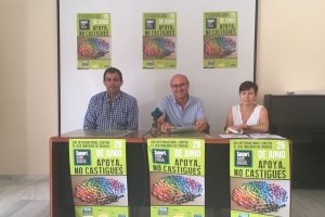 Integrantes de FADAL en la presentación de la campaña, esta mañana.