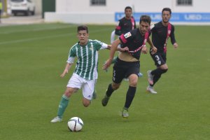 Josema jugando con el Almería B.