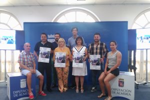 Personalidades de las diferentes instituciones durante la presentación.