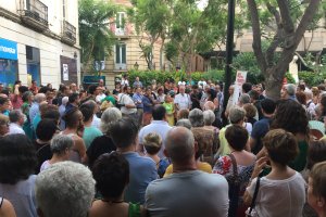 Concentración en la Plaza del Educador